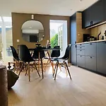 아파트 La Petite Adresse Du 10honfleur 옹플뢰르