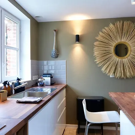 La Petite Adresse Du 10honfleur Lägenhet *